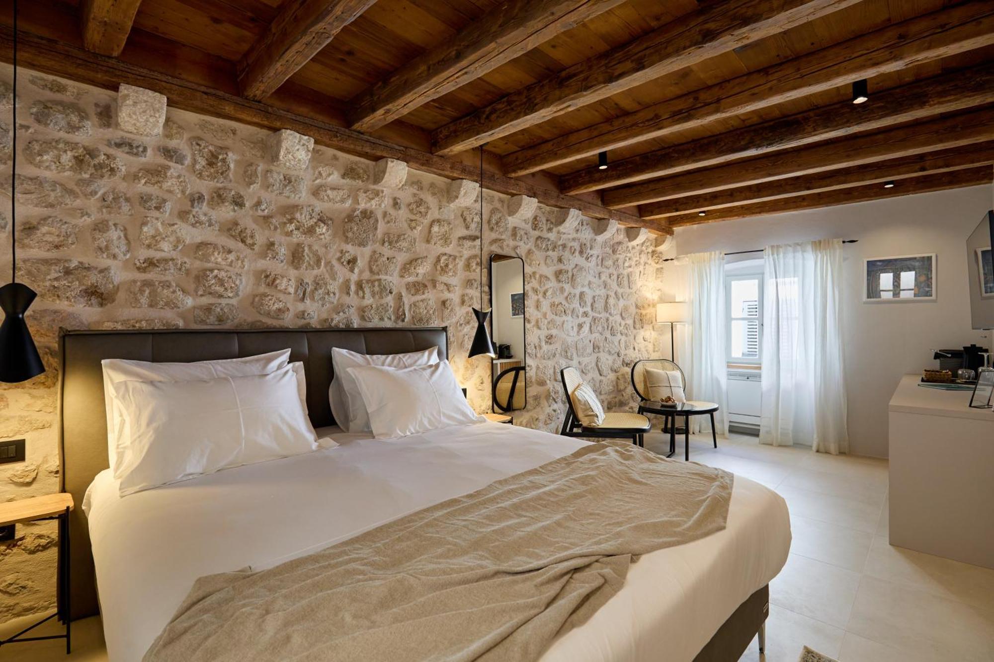 Modern Stone House, Luxury Suites In Old Town Guest house Dubrovnik